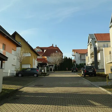 Apartament Aramis 3 *